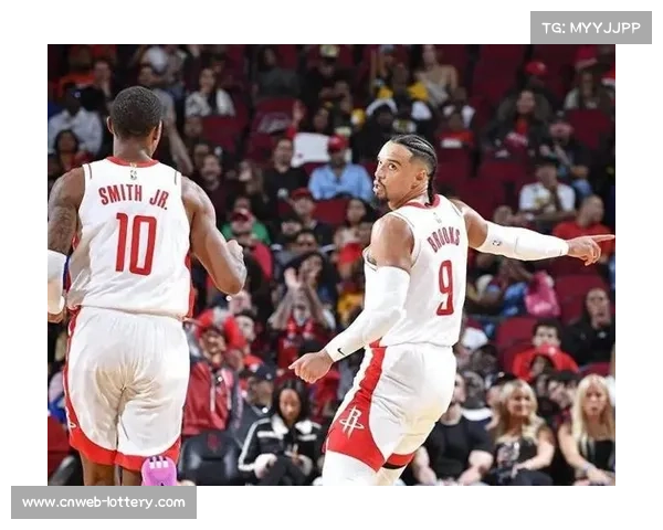 爵士迎战火箭,马尔卡宁与申京内线交锋成焦点 爵士迎战火箭,马尔卡宁与申京内线交锋成焦点